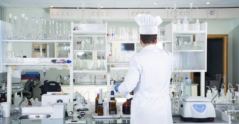 Chef in a  lab